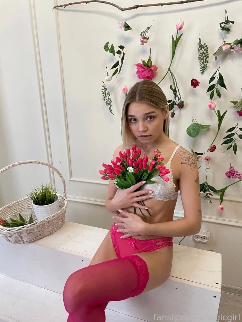 Oh honey did you send me flowers you ve truly made my day brighter 