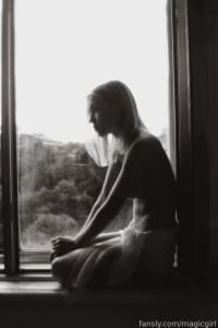 It s me sitting sad by the window do you know why i miss you write to