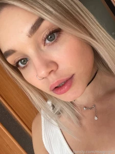 My lips need something what do u think babyface teen daddysgirl feet