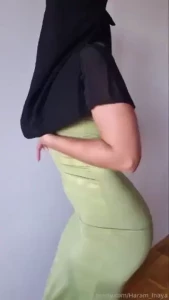 Everyones favorite green dress fyp hijab niqab muslim arab booty