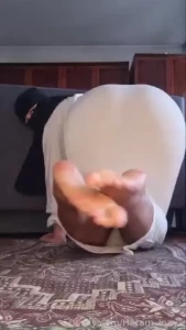 Everyones favs in one video sujood tease lotioned up feet in your face