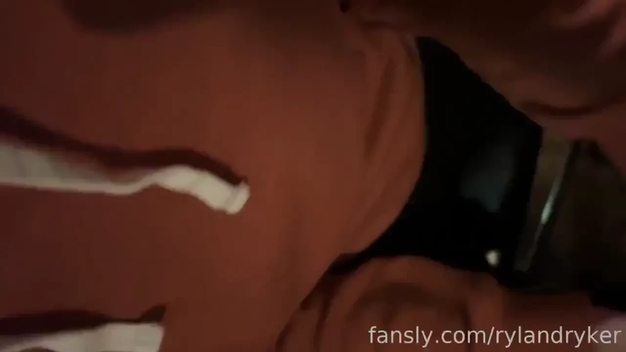 She turned me on in the bar so i ate her ass and banged her with 