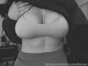 Good morning curvywoman bigbreasts