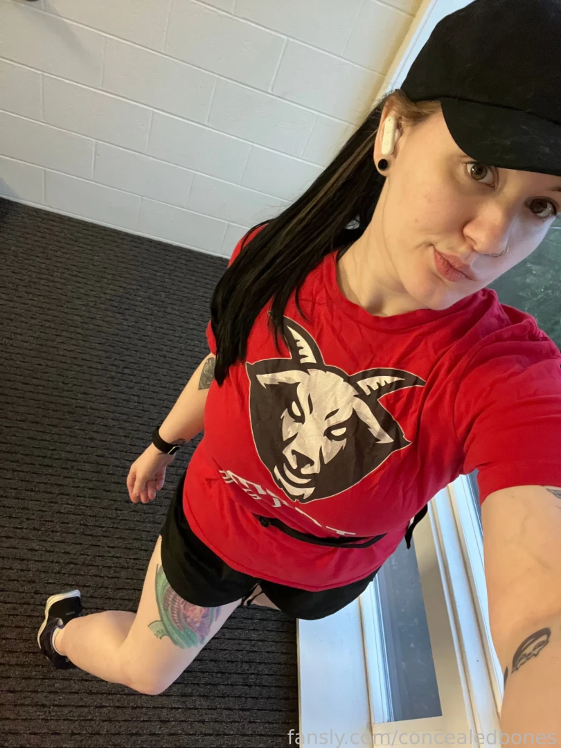 Going for a little jog and then taking photos for a new set 