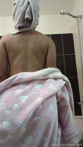 Can you help me take a bath anahimm young fyp petite ass asian pussy