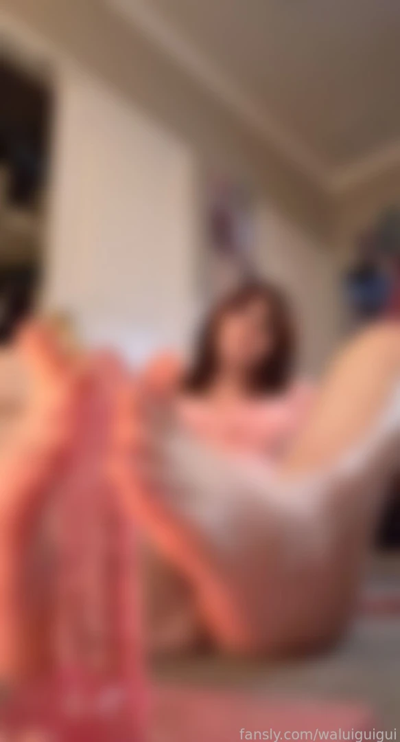 My first footjob ppv i have a longer video should i upload that 