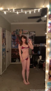 Hiiii i love this swim suit wbu