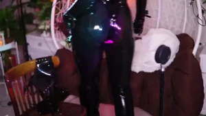 Fyp foryou ass booty egirl vibrator goth lips video mistress latex part 5