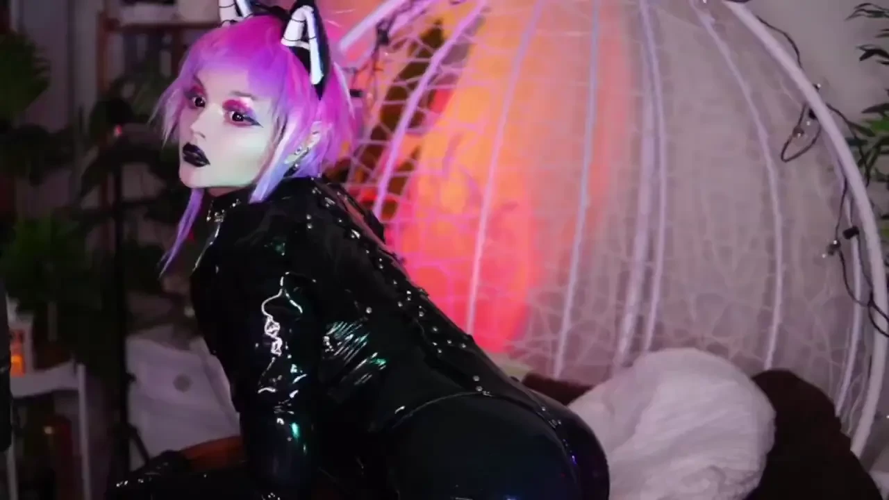 Fyp foryou ass booty egirl vibrator goth lips video mistress latex part 10 