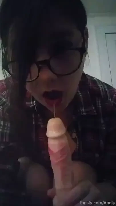 Slutty nerd sucks your cock in this hot video anyone who unlocks will 