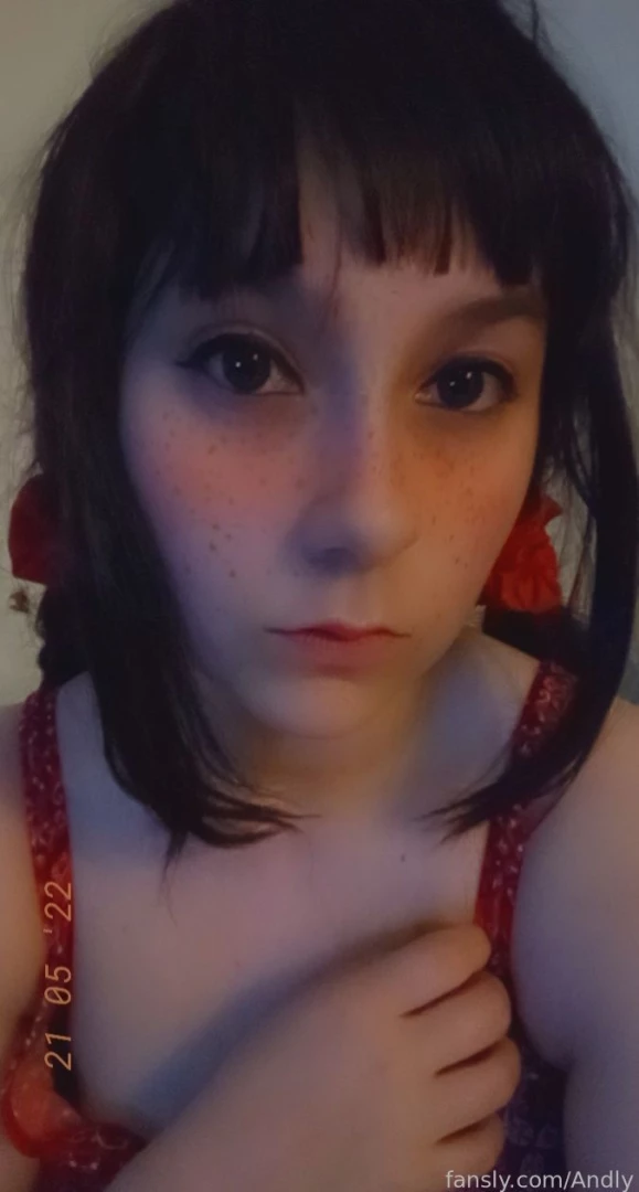 Small set that includes some titty pics and lots of smiles part 8 