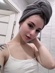 I m all clean now but i dont mind getting dirty with you fyp ass hairy