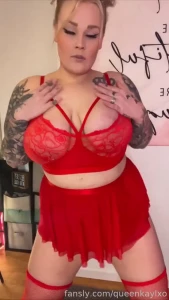 Can i dance for you maybe show you a little nipple fyp milf butt boobs
