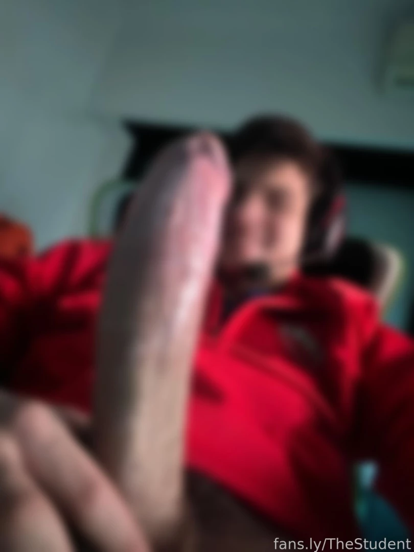 Showing my true face 22 year old with 9 inch cock for you tags 9inch 