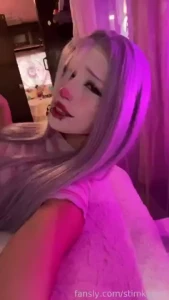 Can u tell i love this song lol egirl clown alt altgirl young babyface