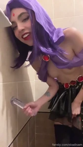 469751423408545792 part 4