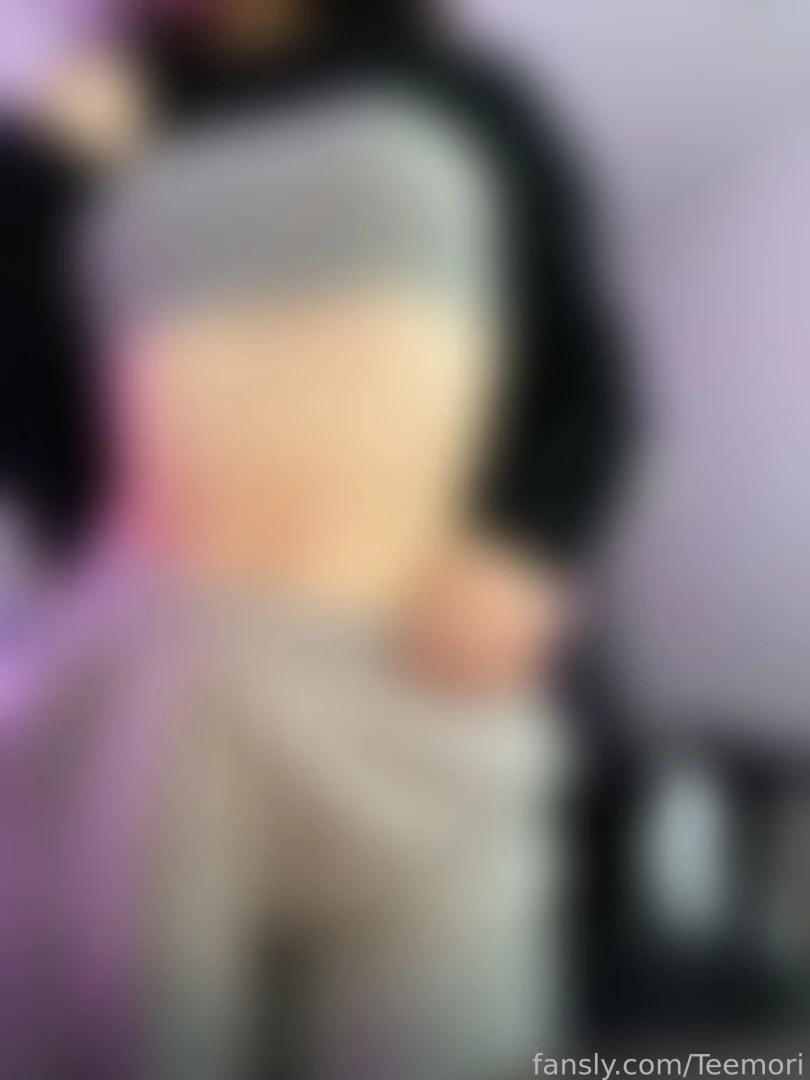 Wanna see how i twirl my body after a long stream session fyp asian 