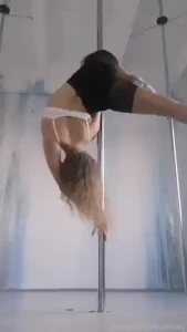 Yeah pole video stay strong and happy fyp flexible natural dance abs