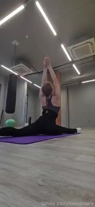 Sport sport sport gym fyp yoga flexible workout leggings legs 