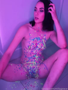 Sweet sultry and softly luminous fyp free milf petite small skinny wax