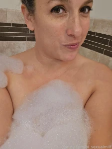 Love me a good bubblebath although better to share this time with