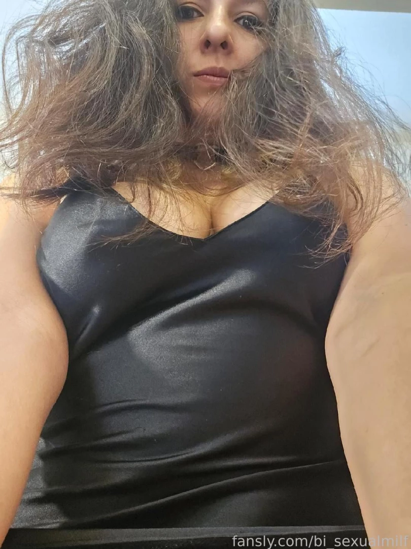 Tgif come spoil me on chaturbate right now hehe www chaturbate com 