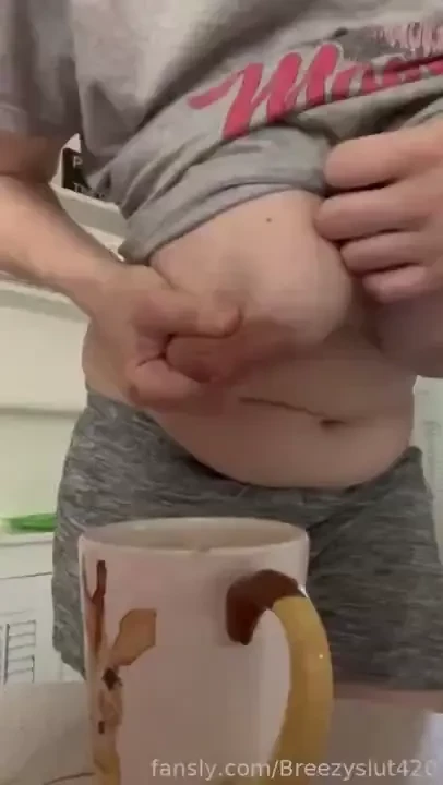 Flashback friday to pregnant me i miss it so much my body looks part 15 