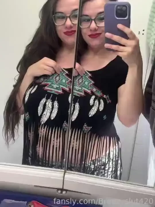 Its taco tuesday so of course i m cooking up some tacos while serving part 13 