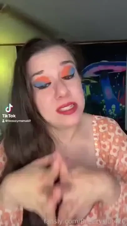 Been making too many funny videos lately gonna start making versions 