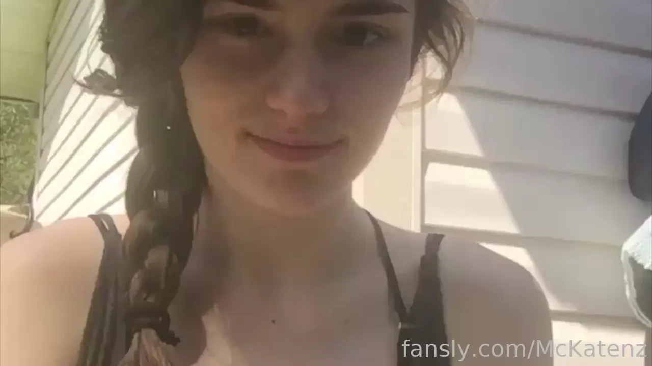 I wish this ended with me knuckle deep in my kitty 