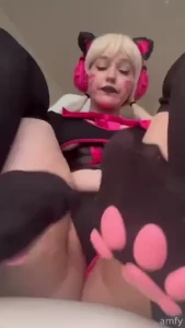 Do u want to rub my paws 3 cosplay dva thighs pawg phatass thick hips