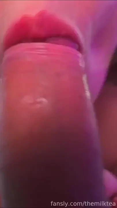 Nothing beats a juicy blowjob after long day at work xia_cia fyp pawg 