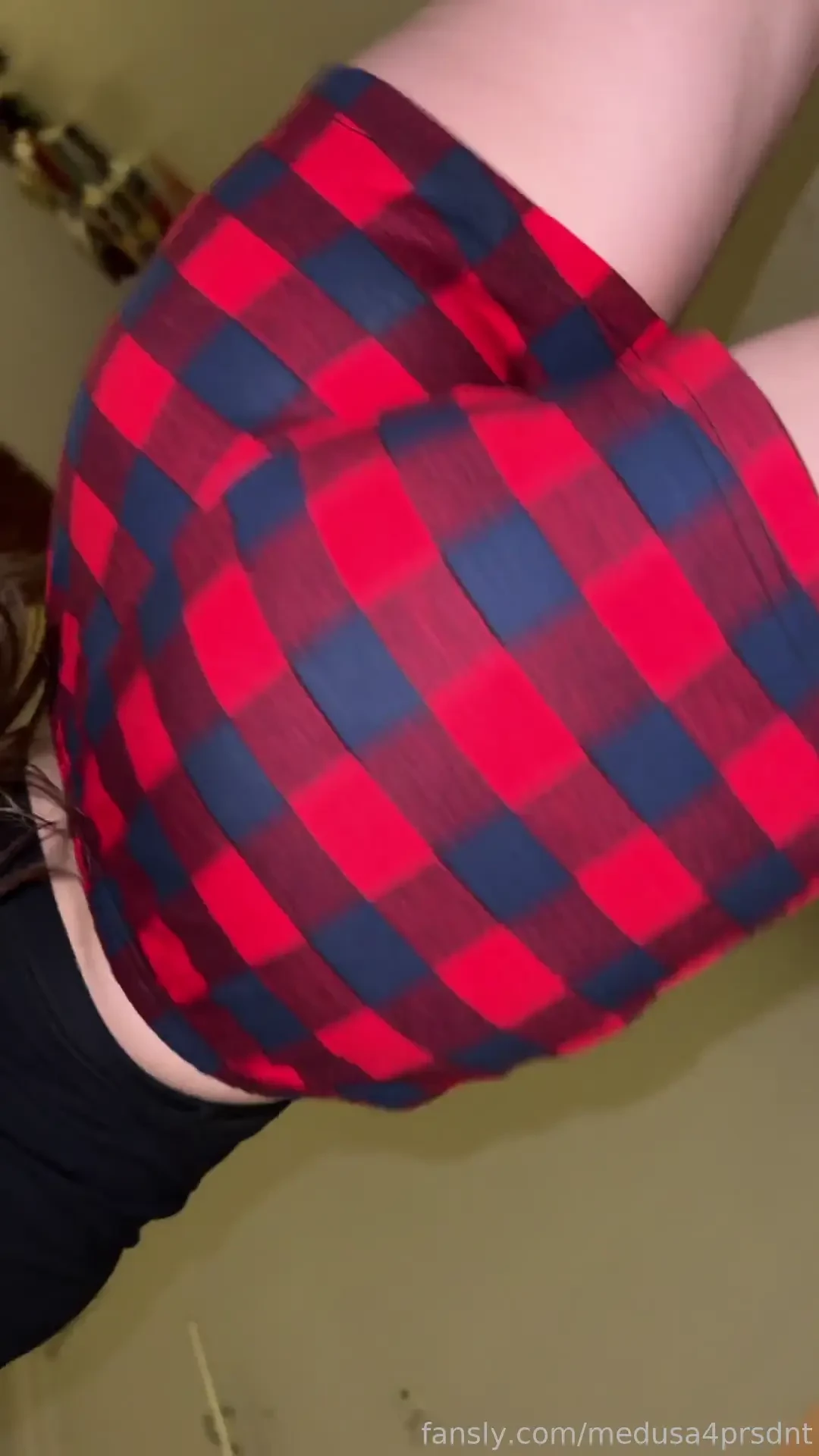 Awww look how cute my buuuuns are looking at you they want your 