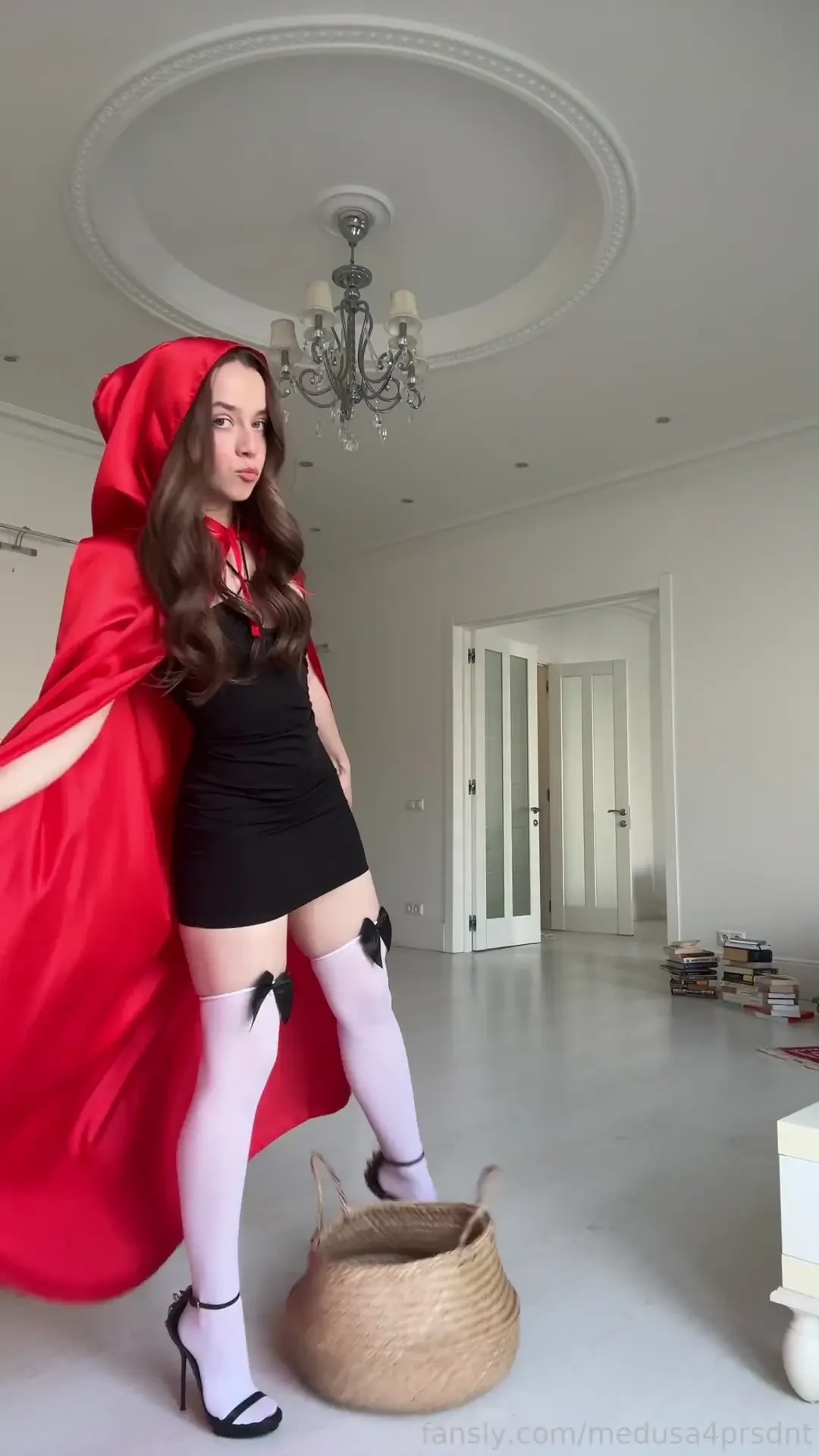 Omg i reread the fairy tales and decided to make my own text me at dm 