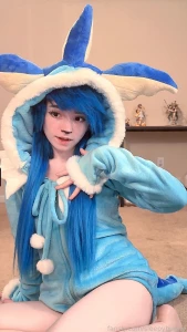 Vaporeon n00dz kinda wish this site had an option to add music to part 11