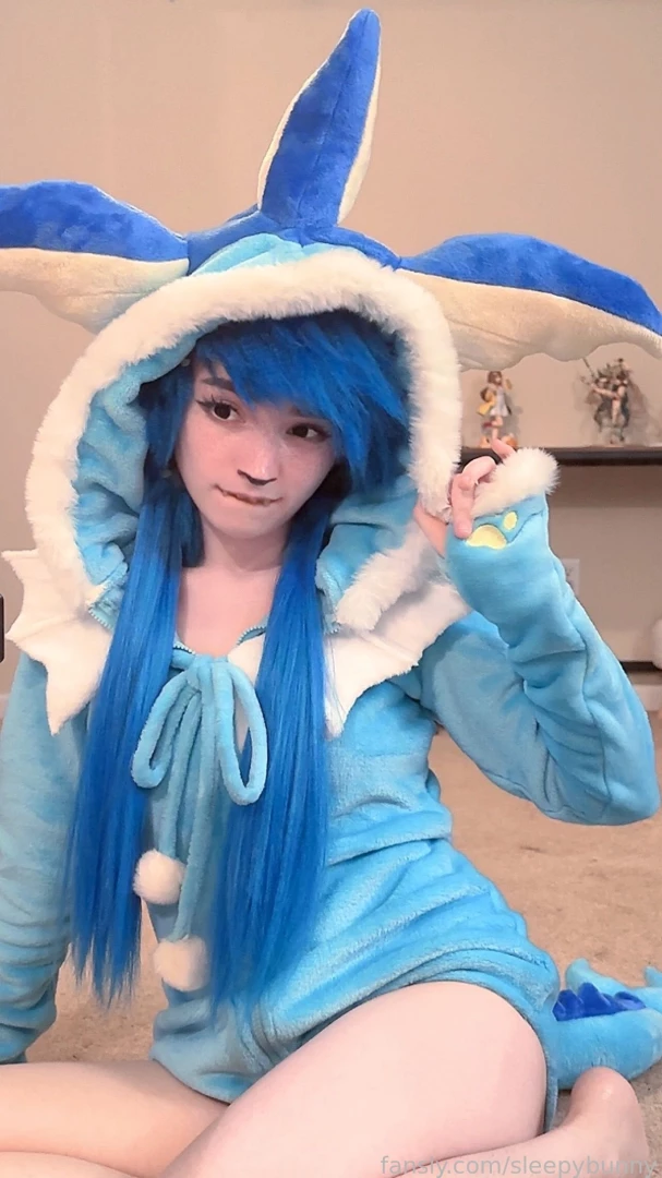 Vaporeon n00dz kinda wish this site had an option to add music to part 7 