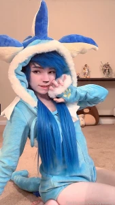 Vaporeon n00dz kinda wish this site had an option to add music to part 1