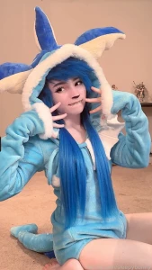 Vaporeon n00dz kinda wish this site had an option to add music to part 9