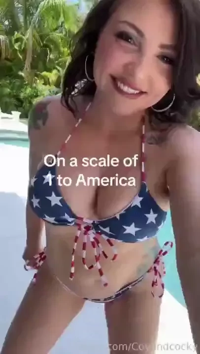 Happy 4th from your favorite american sweetheart 