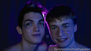 Some photos that we didn t include in our photosets but they are still part 20
