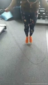 Got my ass in the gym today warmed up with some jump rope gymslut