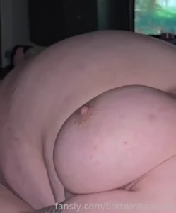 Swelling up this big belly feels so good i love looking down and