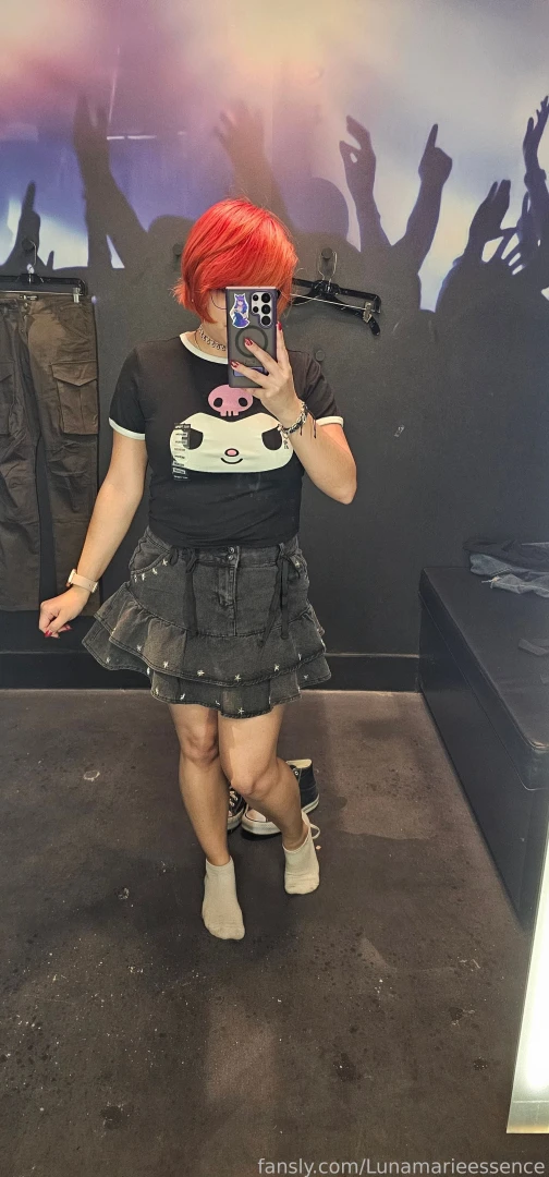 Just a little bit of fun in the changing room what do you think thick part 1 