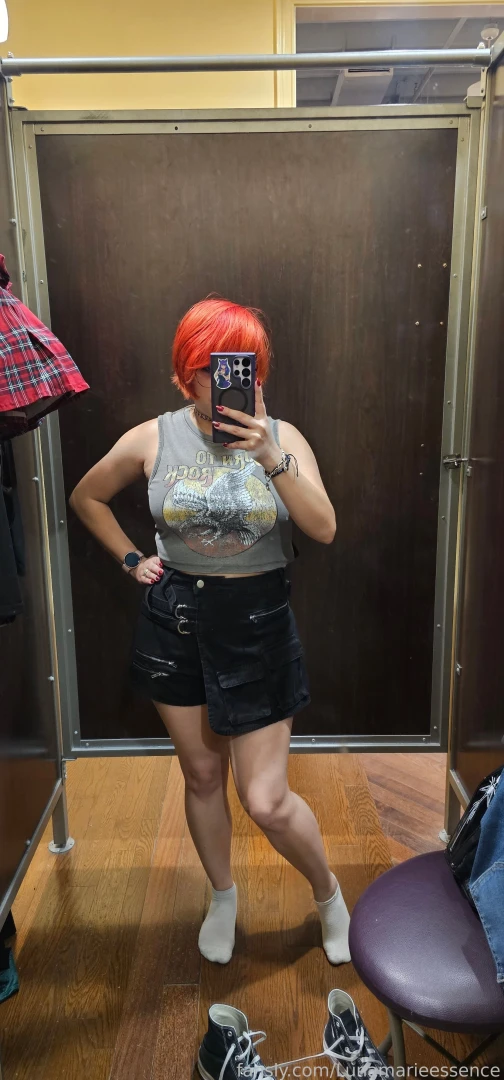 Just a little bit of fun in the changing room what do you think thick part 11 