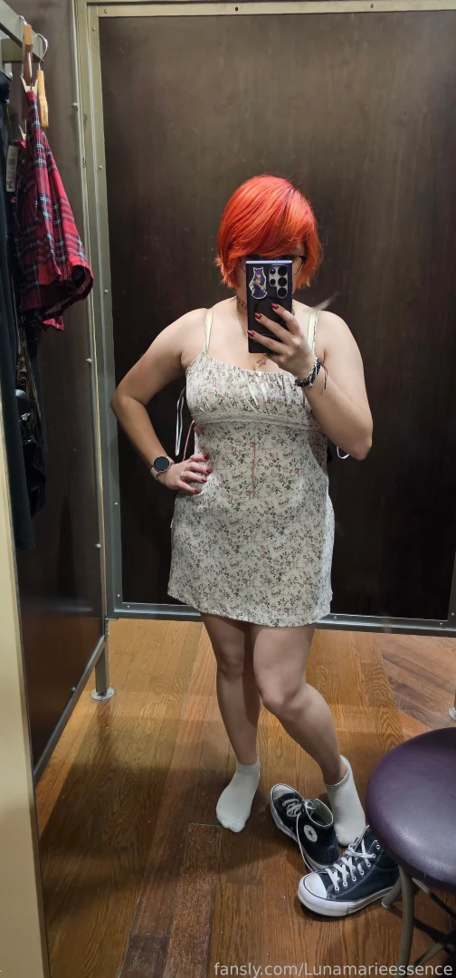 Just a little bit of fun in the changing room what do you think thick part 7 