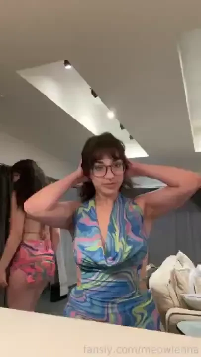 Me and my friend zoeyjpeg are in texas lt 3 isn t she the cutest 3 we 