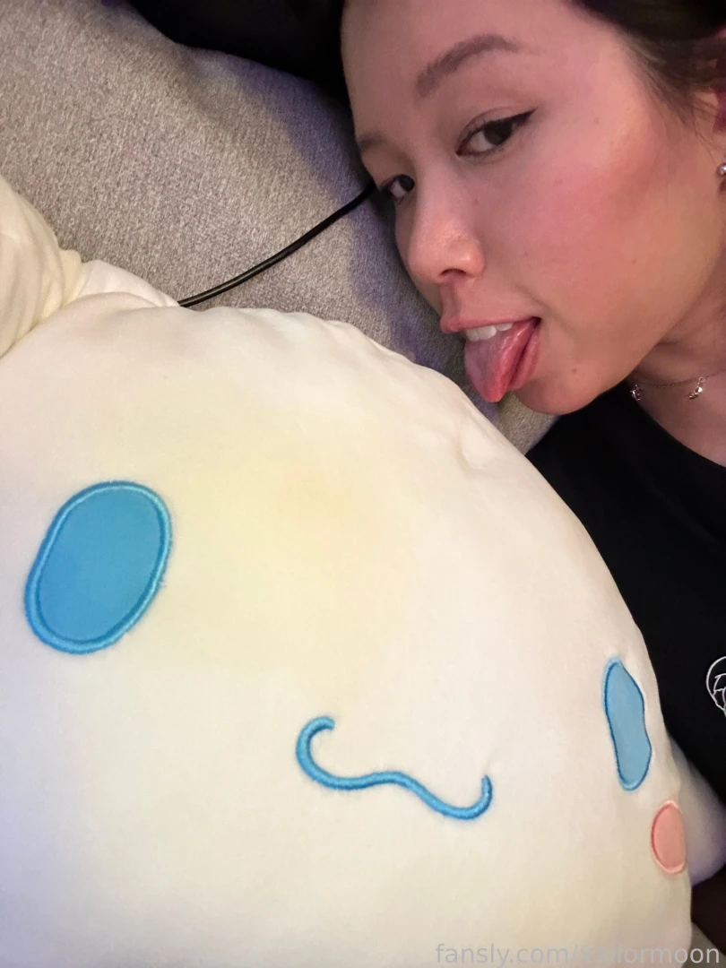 Tmi but i am crashing out because i have had a neighbor from hell and 