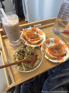 I woke up like this i saw a spider in my bed last night so i stayed up part 5