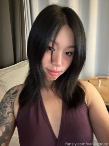 Gooooood afternooooonnnnn -pouts- sorry for dirty mirror part 3