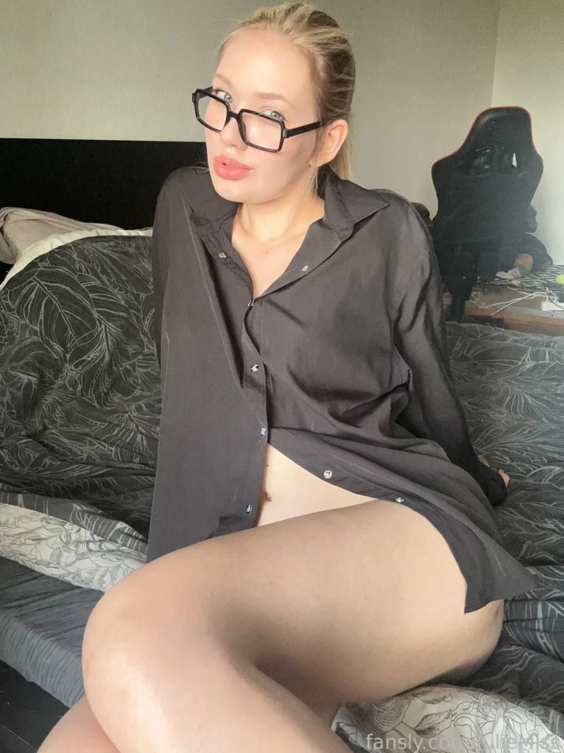 Do you need a map because it seems like you wanna get lost between my 